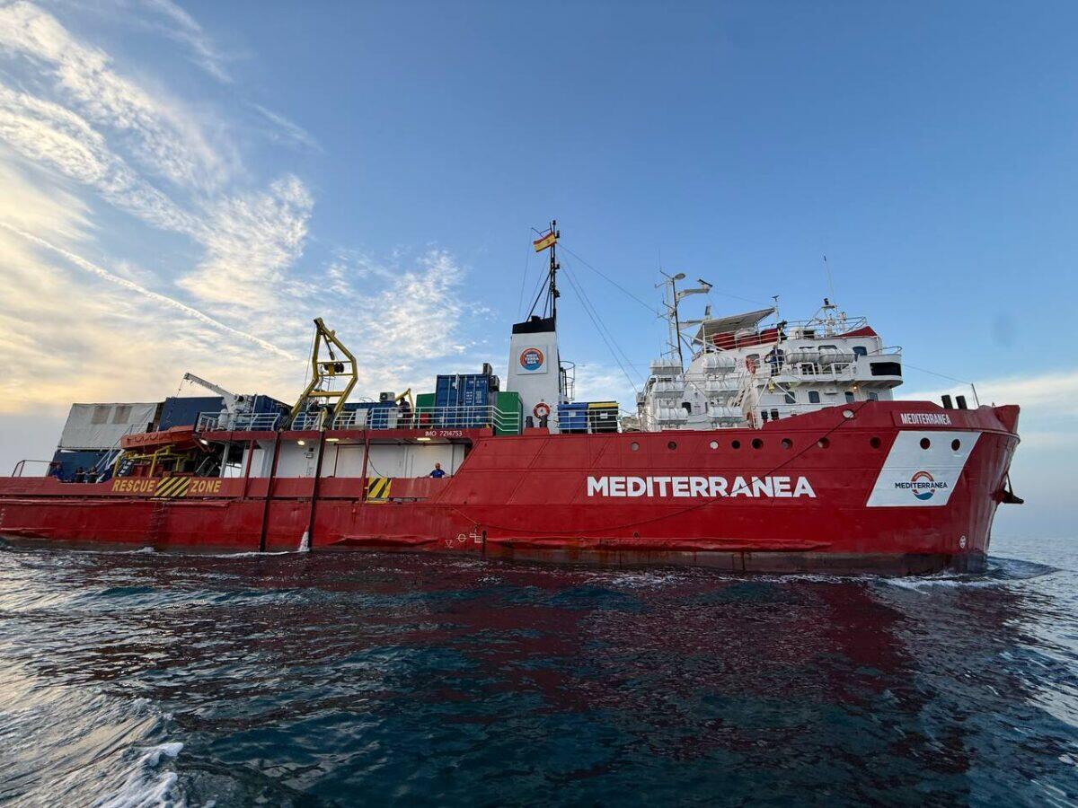 Migranti in pericolo: la verità choc su Piantedosi e le ONG | Chi sta davvero salvando vite in mare? -