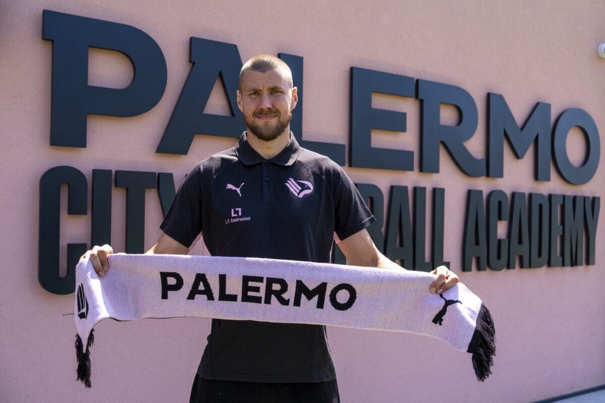 Jesse Joronen in conferenza stampa | Scopri perché solo pochi fortunati potranno assistere al segreto del Palermo FC! - 