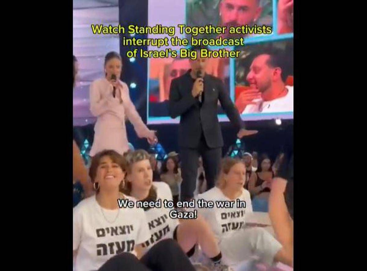 Israele, attivisti contro la guerra interrompono il Grande Fratello in diretta tv -