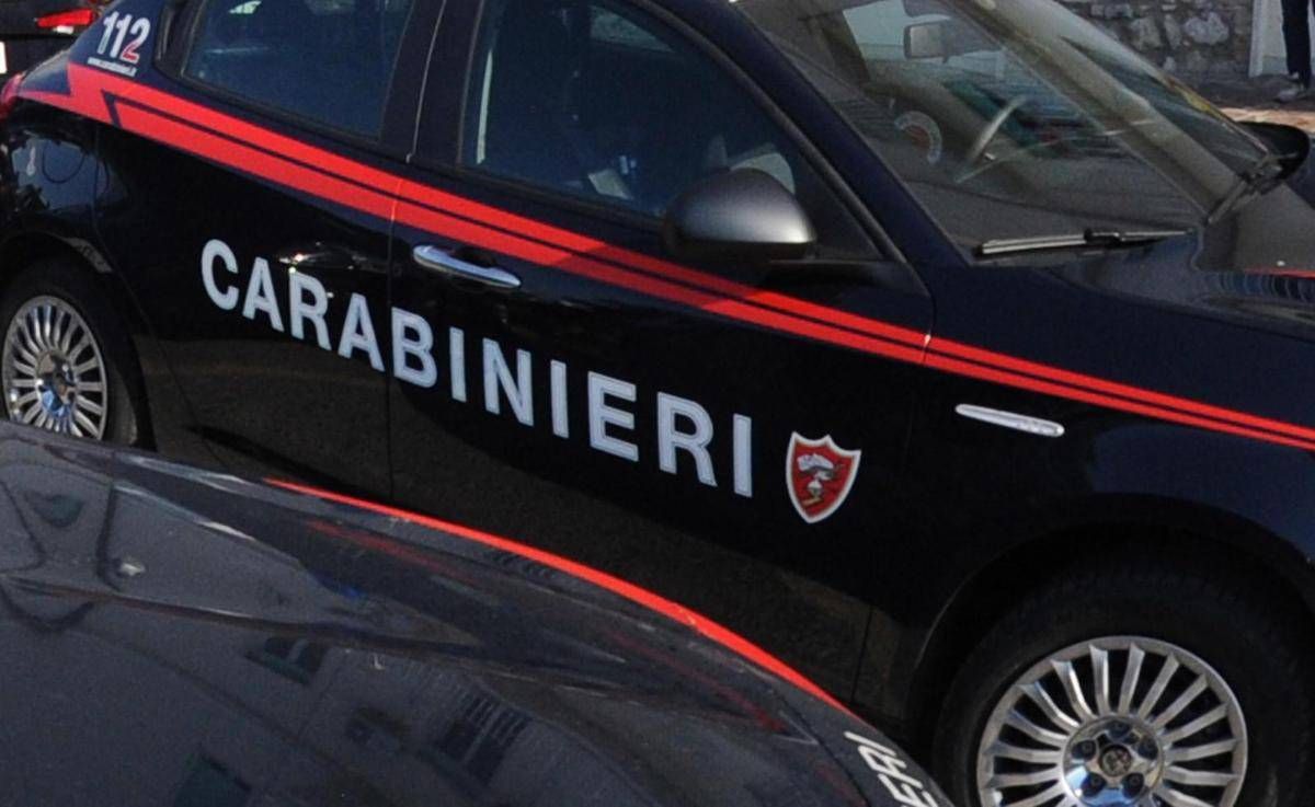 L'Aquila, accoltella la moglie in strada ad Avezzano: fermato a Roma -
