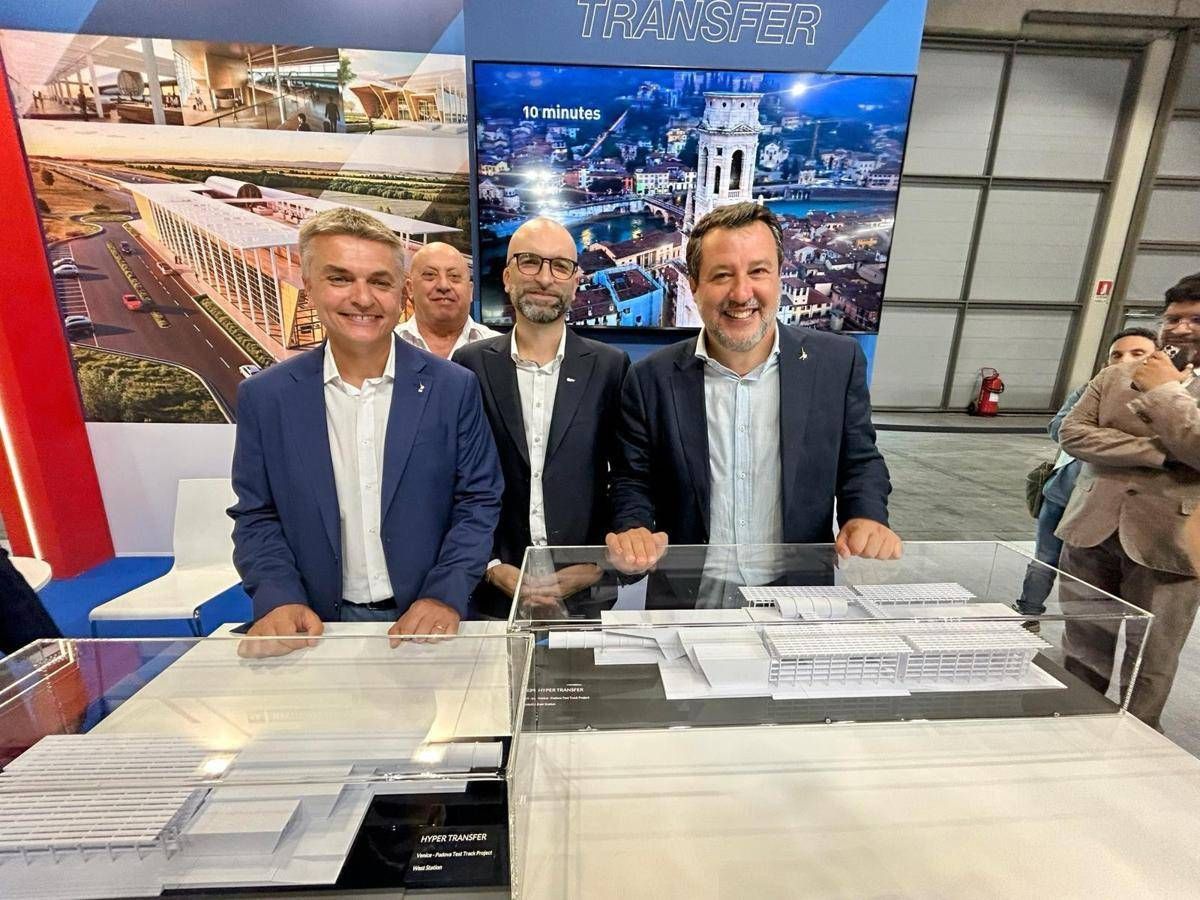 Al Meeting di Rimini Cav presenta il sistema di trasporto Hyper Transfer in Fiera -