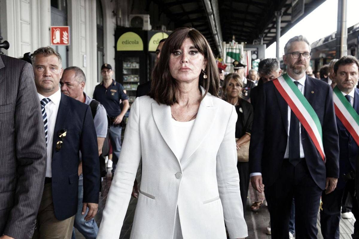 Strage di Bologna, Bernini: "Non omaggio a vittime ma comiziaccio politico" -