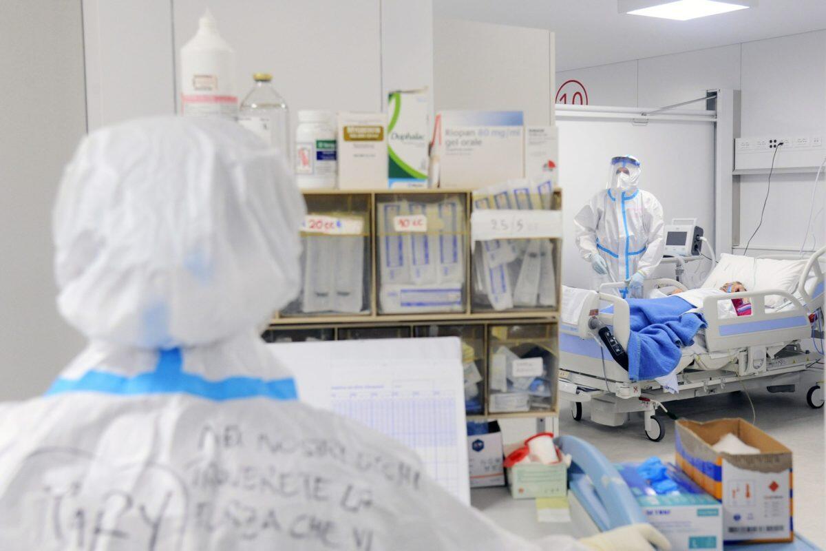 Cosenza in allerta | Il misterioso aumento di casi di botulismo spaventa i giovani! - 