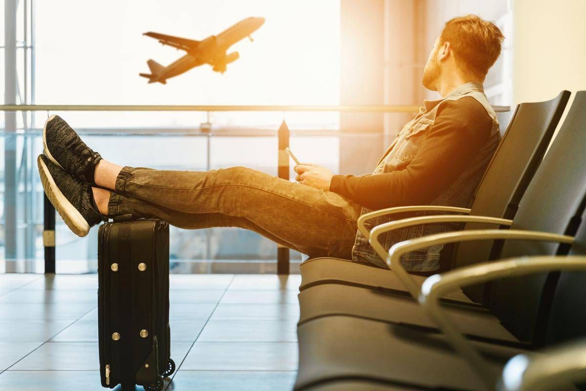 Vacanze, dai voli agli alberghi: 10 consigli per risparmiare - 
