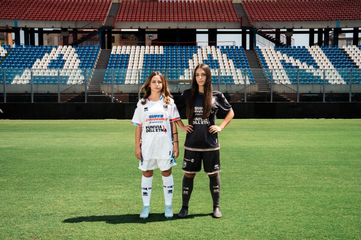 Catania FC lancia maglie ispirate all'arte barocca | Scopri perché i tifosi sono entusiasti e scettici! -