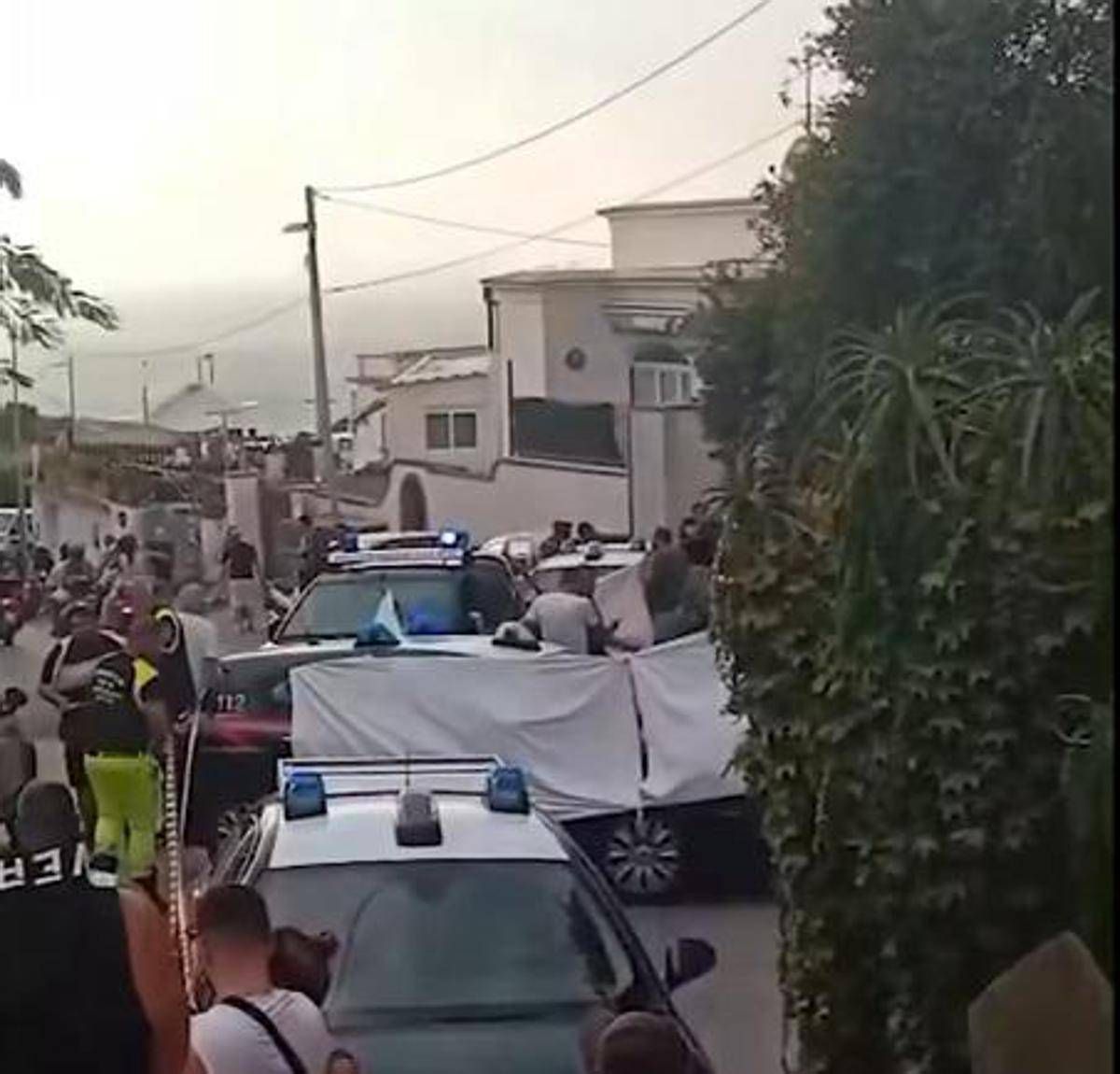 Napoli, sparatoria a Forio d'Ischia: tre morti - 