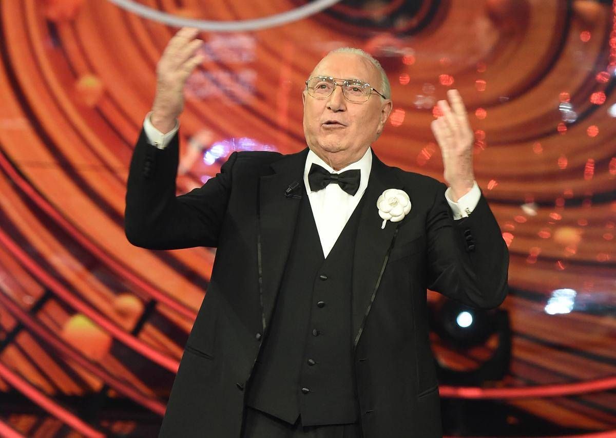 Pippo Baudo, camera ardente oggi a Roma. Funerali mercoledì a Militello in Val di Catania -