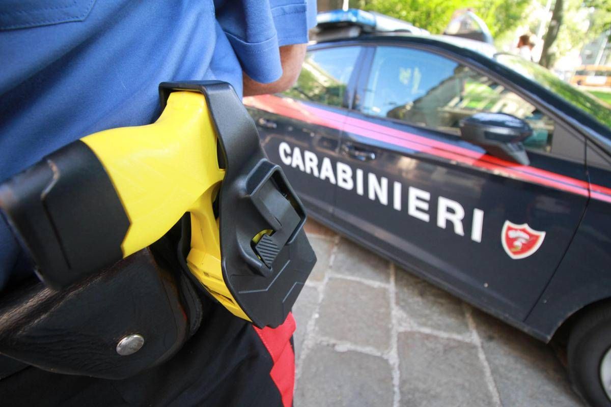 Olbia, 57enne morto dopo fermo con il taser: disposta autopsia - 
