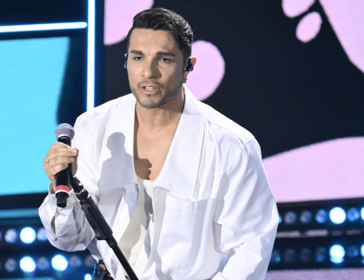 Marco Carta ricoverato in ospedale, come sta il cantante: "Annullato il concerto" -