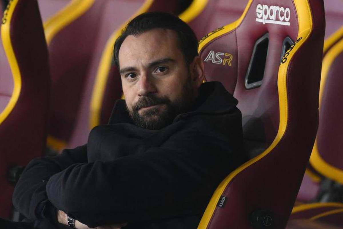 Napoli, guai per il ds Manna: positivo all'alcoltest e patente ritirata -