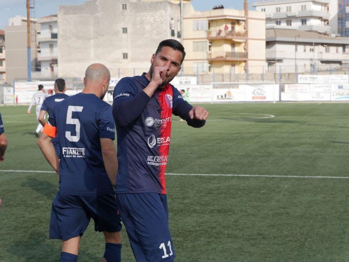 Luca Savasta torna al Modica calcio | Ma sei pronto a scoprire perché questo potrebbe cambiare tutto? -