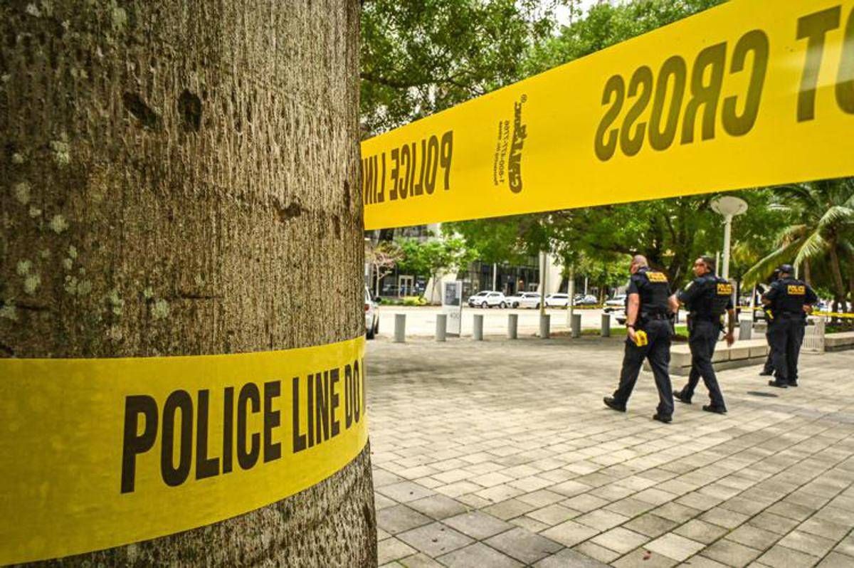 Minneapolis, sparatoria davanti a chiesa e scuola cattolica. Media: "Almeno 2 morti e 12 feriti". Ucciso anche il killer -