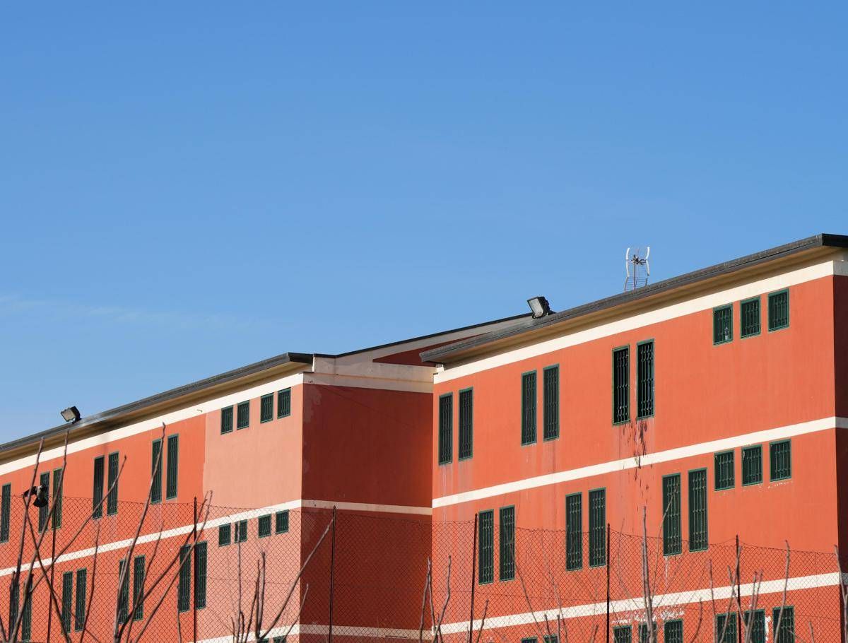 Milano, torture nel carcere Beccaria: salgono a 42 gli indagati - 
