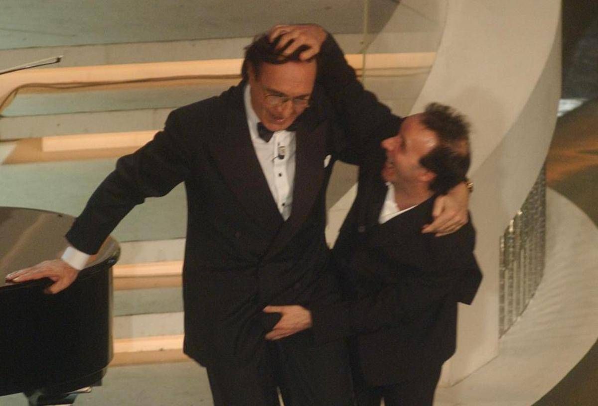 Addio Pippo Baudo, l'omaggio di Benigni: "Con lui momenti di gioia incontenibile" -