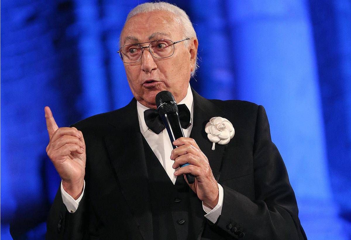 Da 'baudeggiare' a 'pippobaudista', i neologismi ispirati a Pippo Baudo -