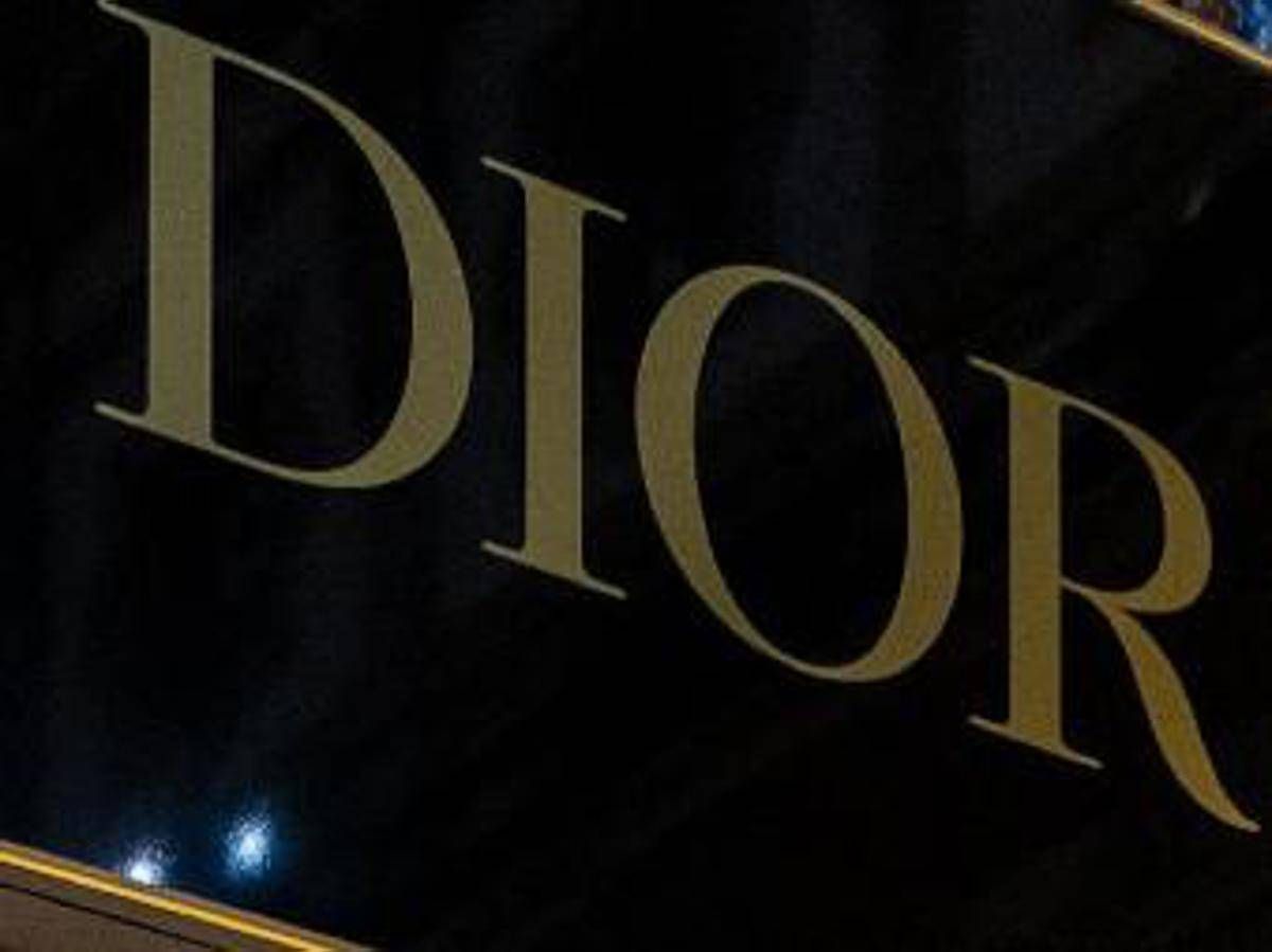 Firenze, furto nel negozio Dior: colpo da 200mila euro -