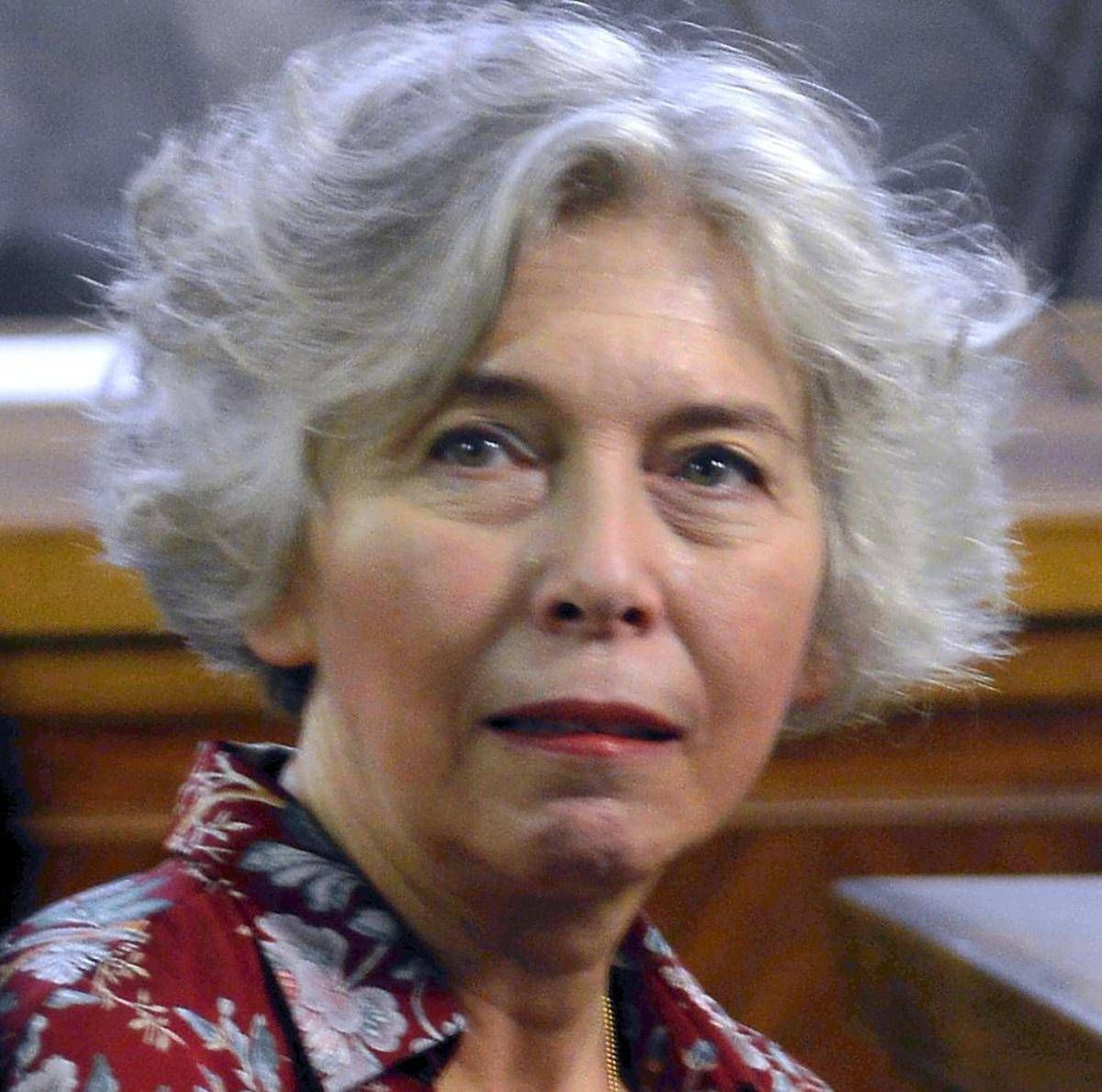 Irene Pivetti: "Dopo la condanna non avevo soldi per mangiare, sono andata alla Caritas" -