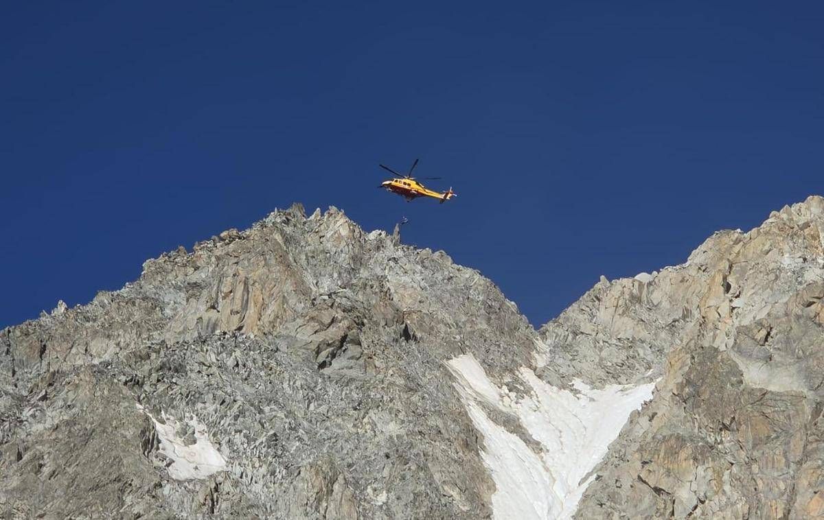 Monte Bianco, alpinista precipita e muore sulla Cresta del Brouillard - 