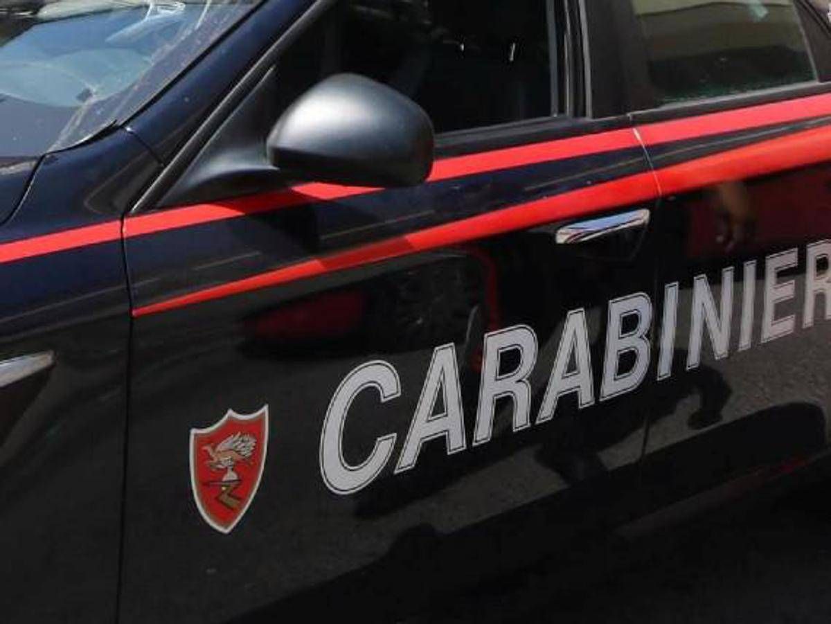 Terni, ex finanziere trovato morto in garage con ferita al collo -
