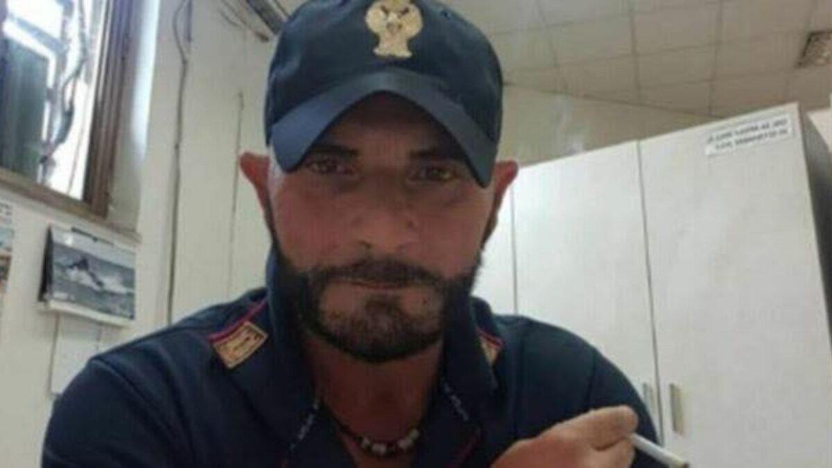 Fuggito un pappagallo | Un litigio si trasforma in tragedia: ecco la verità sorprendente dietro l'omicidio a Napoli! - 