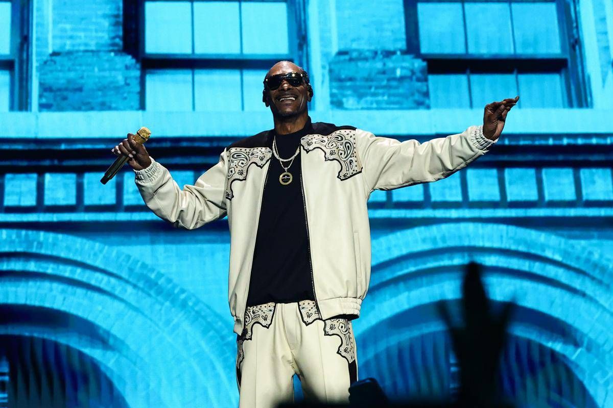 Snoop Dogg, dalla musica all'arte: i suoi spinelli venduti all'asta - 