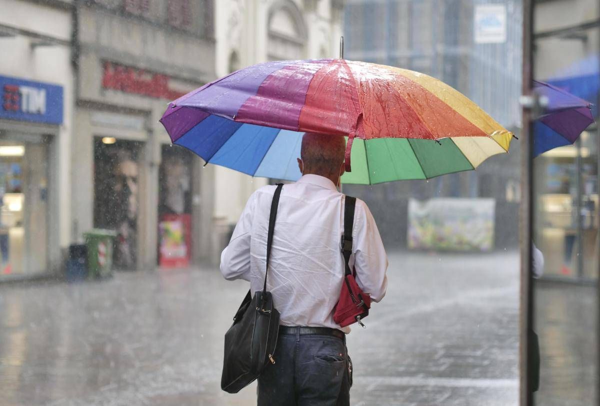 Estate finita? Stop al caldo, arrivano i temporali: ecco quando, le previsioni - 