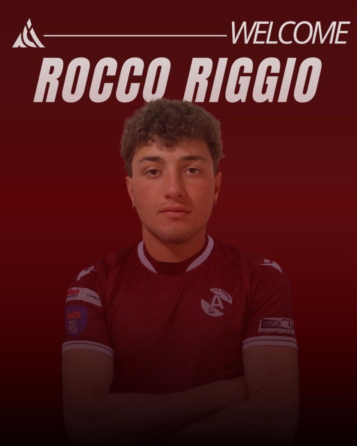 Rocco Riggio approda all'Acireale Calcio | Scopri perché potrebbe essere il segreto per la promozione! -