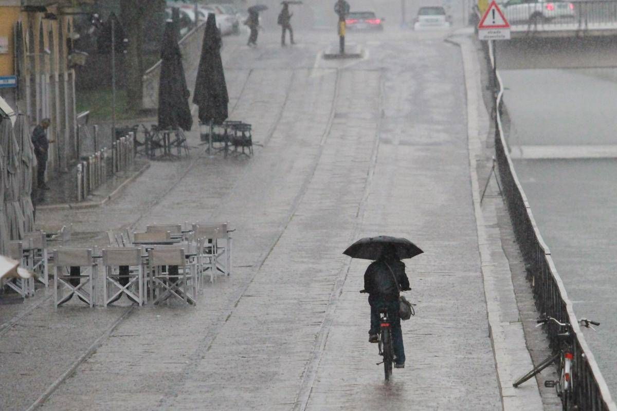 Meteo, Italia spaccata in due: nubifragi al Centro-Nord e caldo estremo al Sud - 