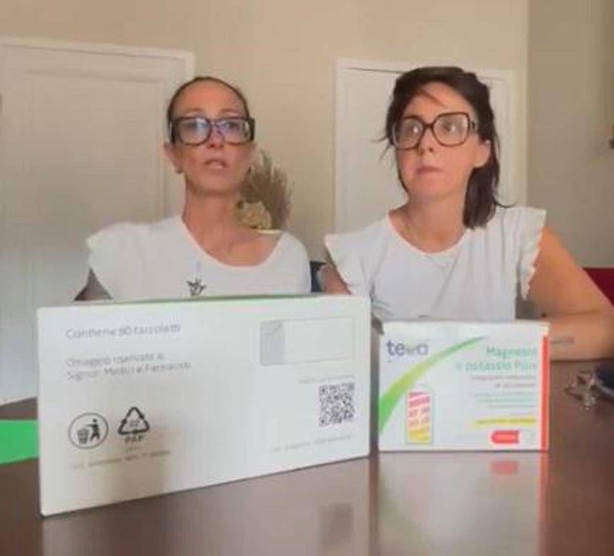 Farmaci israeliani nel cestino, il video-choc: oggi le scuse -