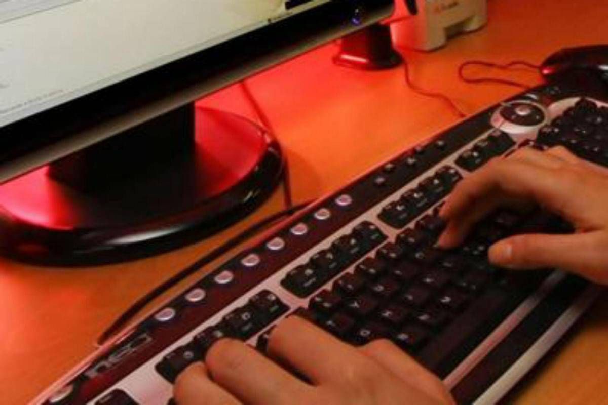 Ordine degli psicologi: "L'abuso digitale è come quello fisico, rischio di sindrome da stress post traumatico" -