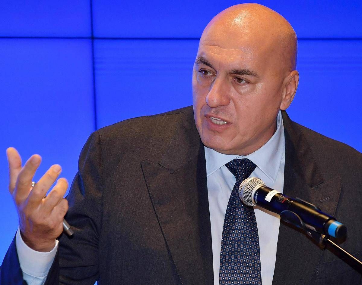 Crosetto: "Dal 9 agosto il lancio di aiuti umanitari italiani a Gaza" -