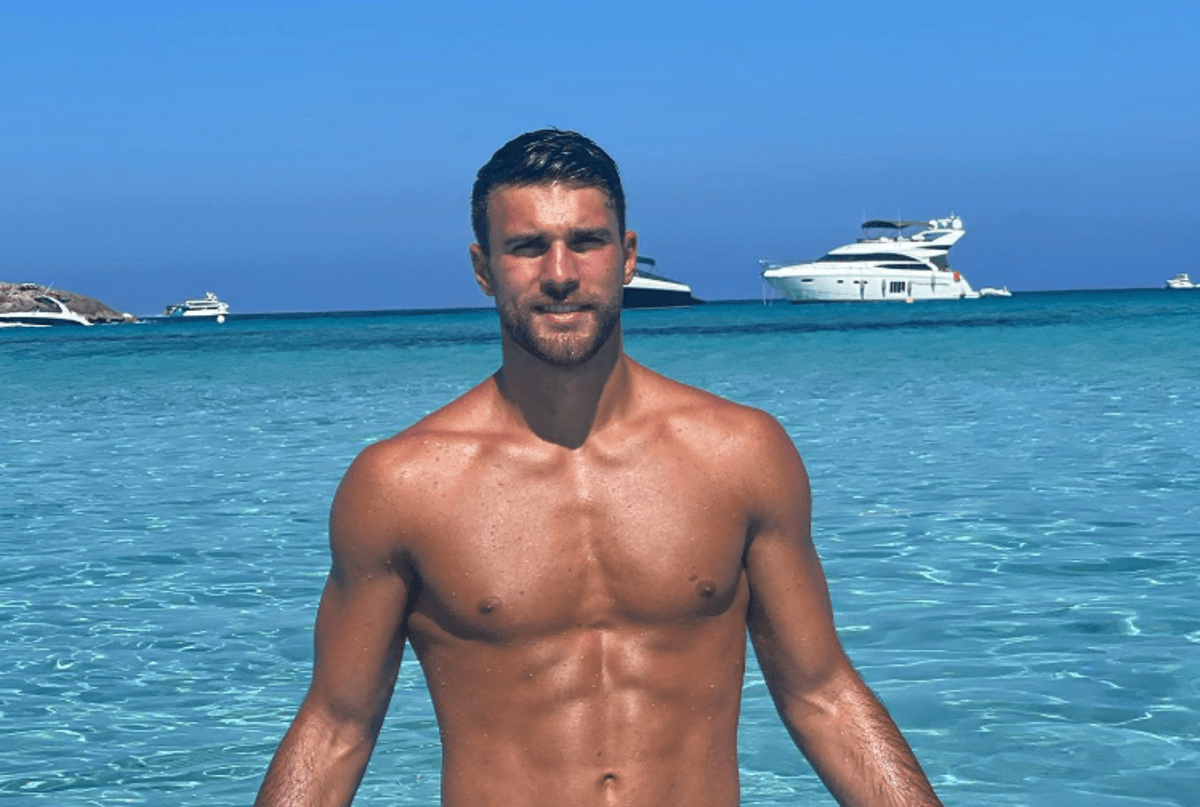 Uomini e Donne, chi è Flavio Ubirti: il nuovo tronista direttamente da Temptation Island -