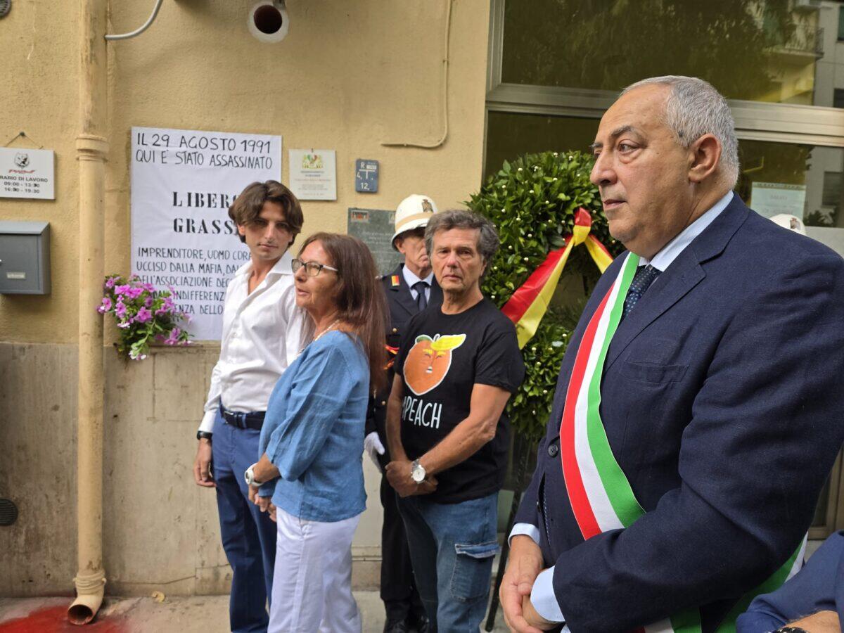 Libero Grassi: il coraggioso imprenditore che sfidò la mafia a Palermo | La verità che molti non vogliono sentire! -