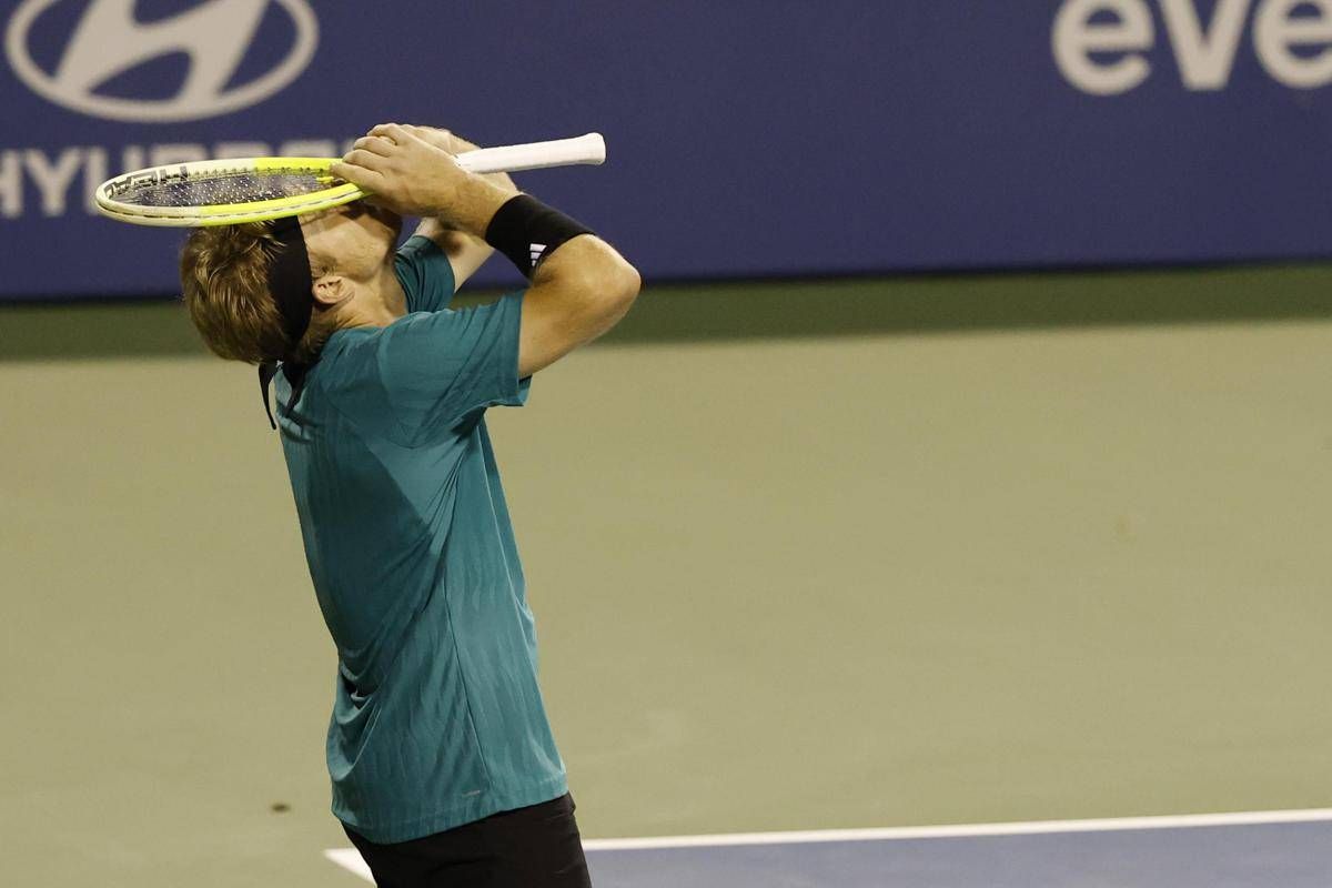 Davidovich Fokina attacca Toronto: "Orario partite inaccettabile". Evans: "Patetico" -