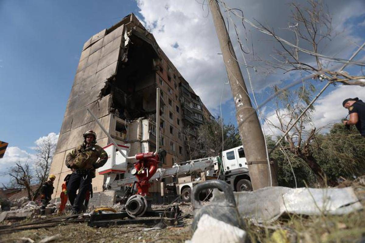 Ucraina, Casa Bianca: "Trump ancora al lavoro per incontro Putin-Zelensky" -