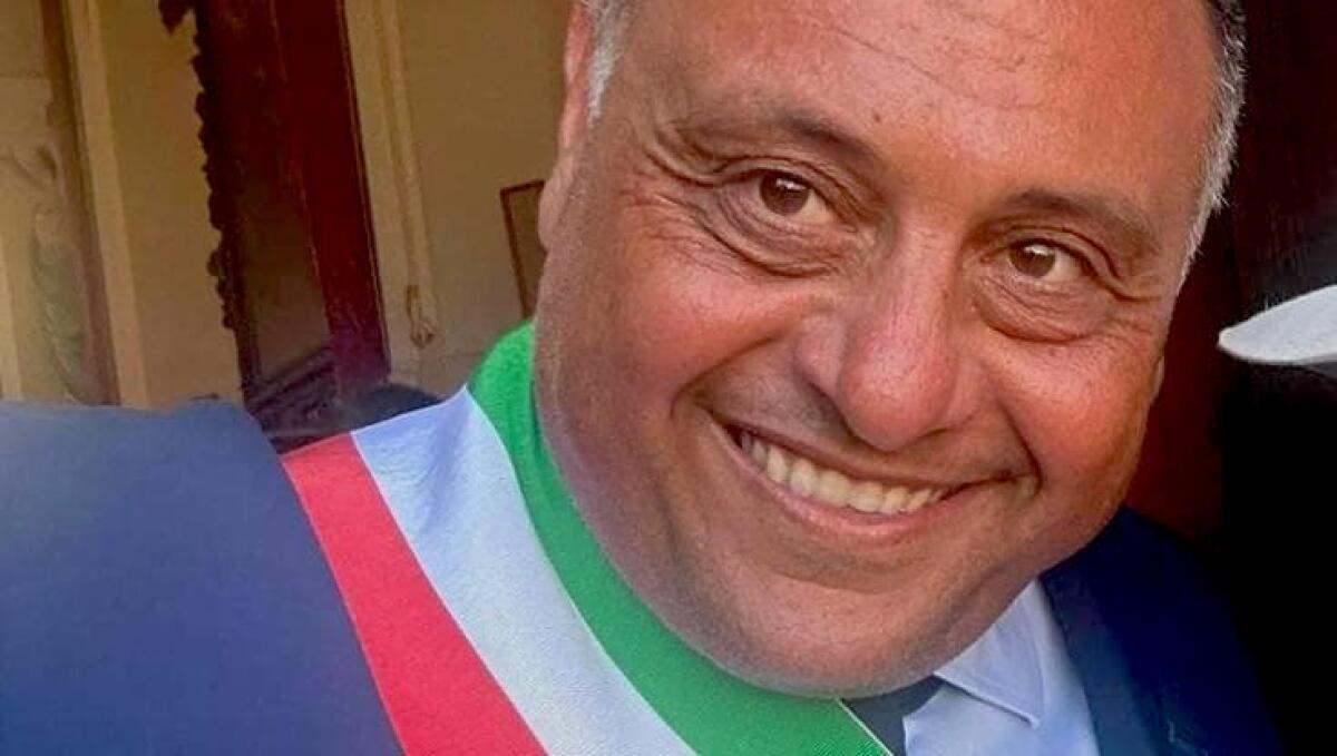 Aggressione shock al Sindaco Caggegi | La reazione di ANCI sorprende tutti! - 