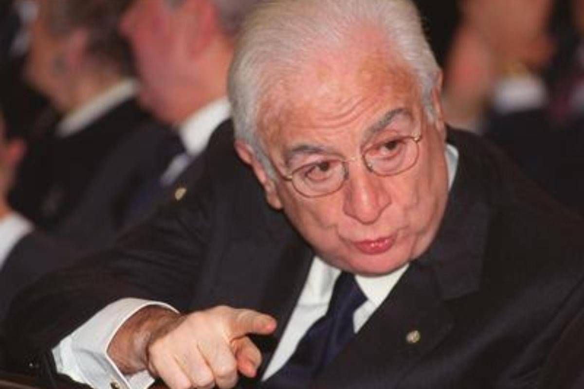 Francesco Cossiga, il 17 agosto del 2010 l'addio al 'picconatore': 40 anni fa l'elezione al Quirinale - 