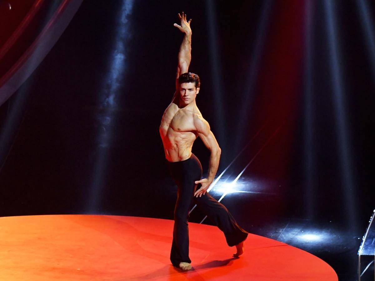 Roberto Bolle insignito in Francia del titolo di Chevalier des Arts et des Lettres - 