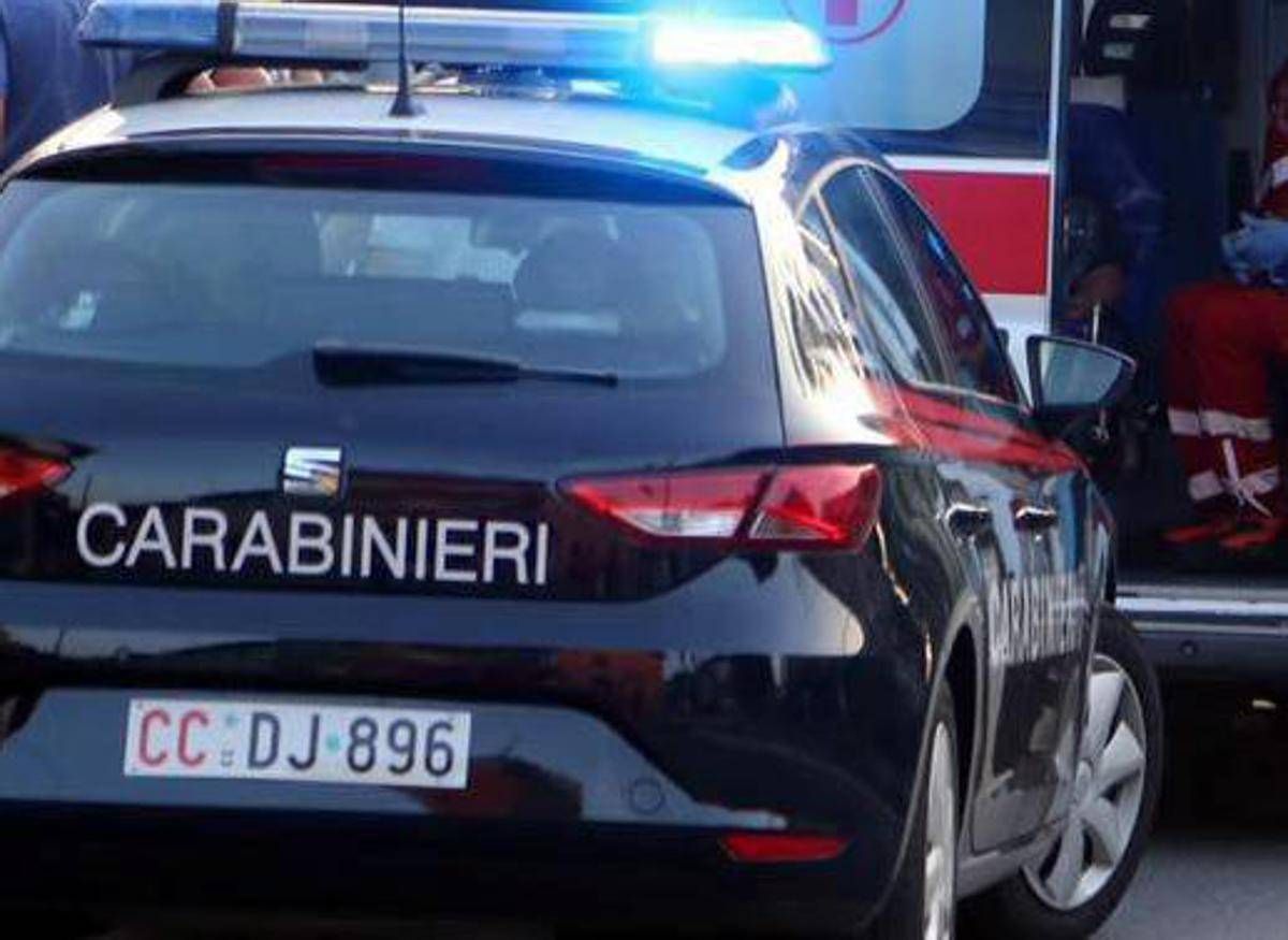 Scontro frontale nel torinese, motociclista muore avvolto dalle fiamme - 