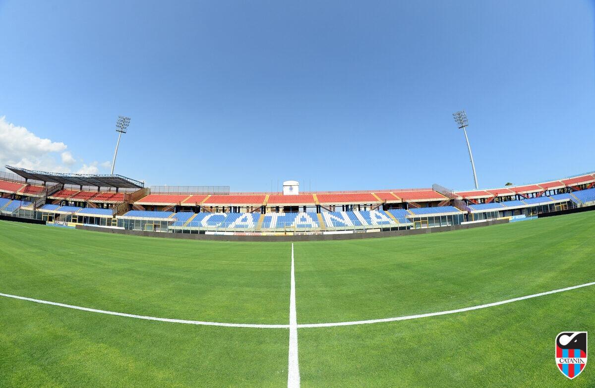 Catania FC lancia la prevendita dei biglietti | Ma i residenti di Foggia non possono comprarli! - 