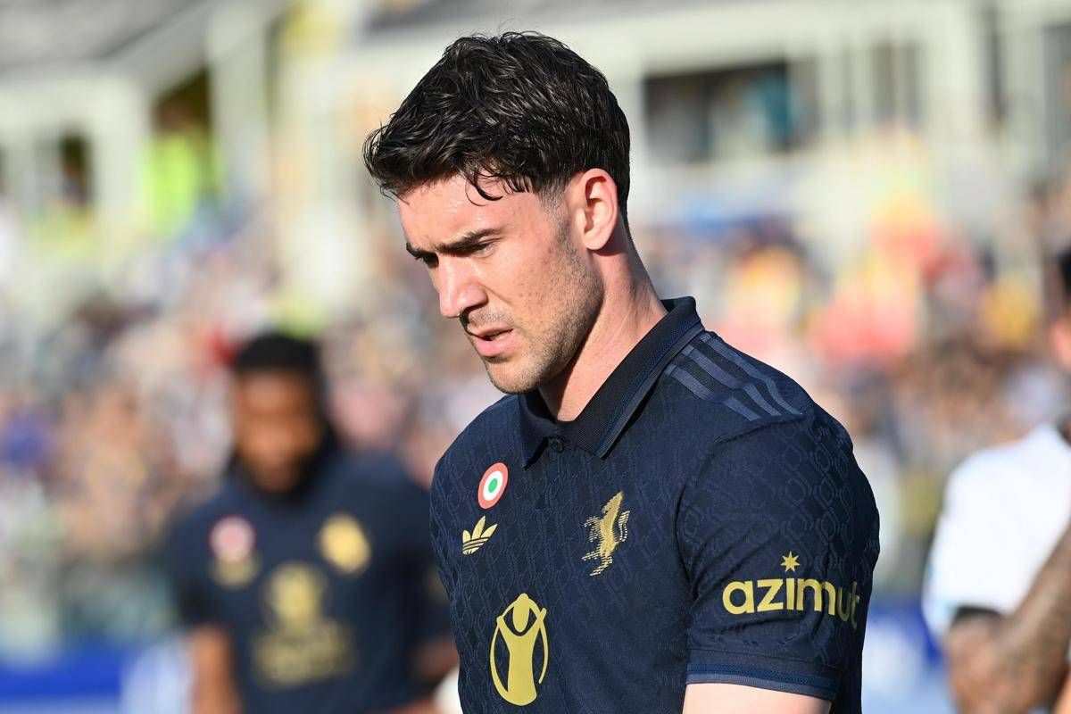 Vlahovic sbaglia un gol con la Next Gen, critiche dai tifosi della Juventus - 