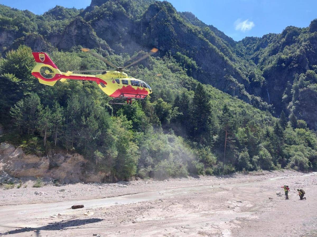 Trentino, escursionista cade sulla ferrata Valimpach e muore davanti a moglie e figli - 