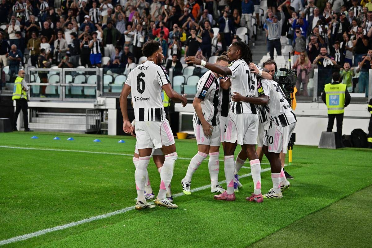 Serie A, la Juve batte il Parma 2-0 con Vlahovic e David. Atalanta, non basta Scamacca: è 1-1 con il Pisa - 