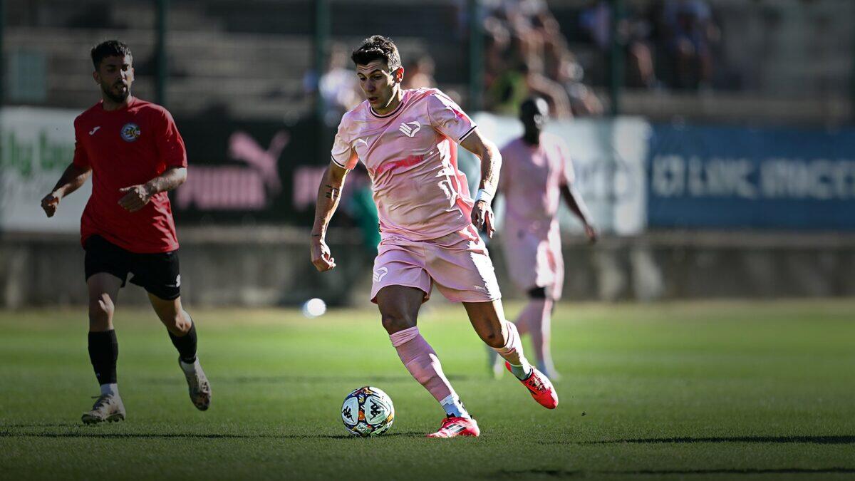 Palermo FC sorprende con un trasferimento inaspettato | Ecco perché i tifosi stanno reagendo così! -