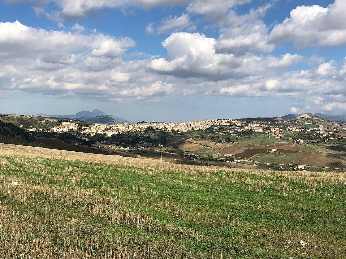 A Palermo c'è un borgo che custodisce miniere, memorie e un legame inaspettato con il mondo - Foto: Davide Mauro/Wikipedia