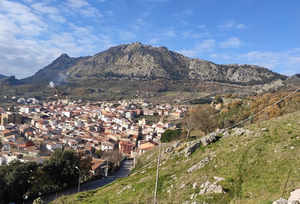 Una vetta incredibile che domina il panorama palermitano: tra grotte, misteri e una storia geologica - Foto: Gspata/Wikipedia