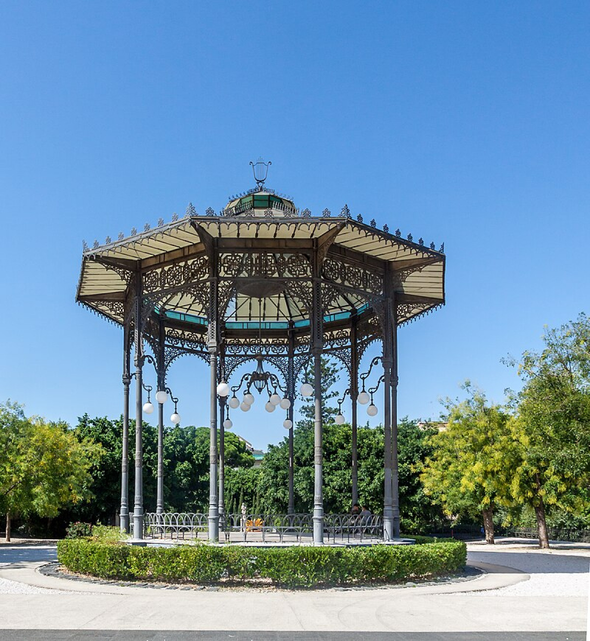 Un palco liberty nel cuore della città di Catania: ci passi e lo vedi ogni giorno - Foto: Matthias Süßen/Wikipedia