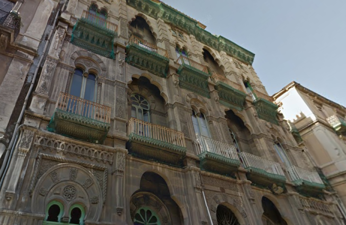 Il palazzo che nessuno ricorda ma che nasconde i segreti più antichi di Catania - Foto: AndrV/Wikipedia