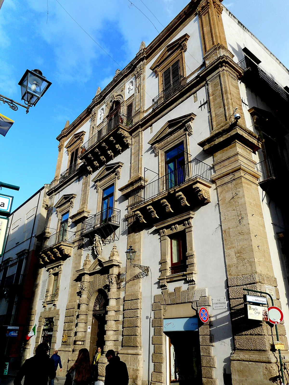 Il rifugio segreto dove Palermo ha nascosto nobiltà, leggende e una bellezza che non tutti possono vedere - Foto: Stendhal55/Wikipedia