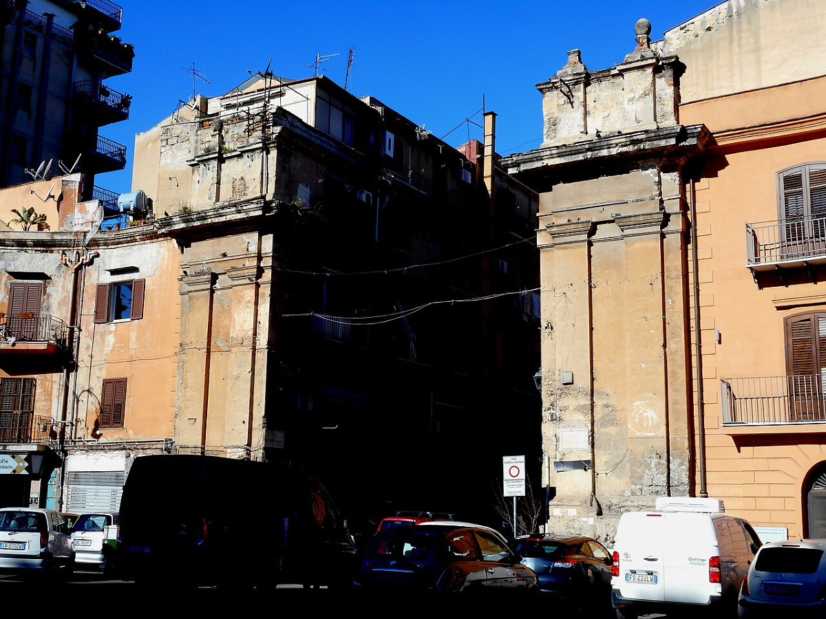 L’ingresso dimenticato dove Palermo salutava vittorie, regine e passaggi solenni - Foto: Stendhal55/Wikipedia